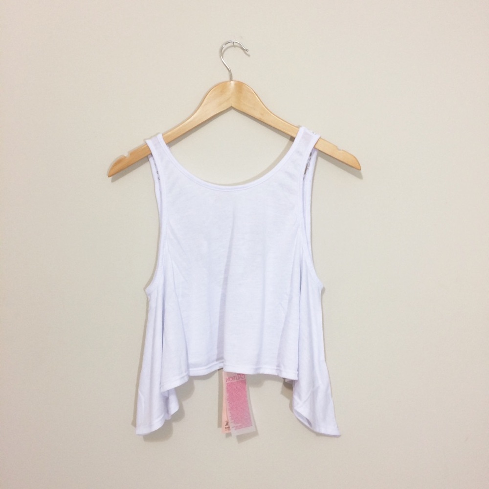 💥 CLEARANCE Crochet Lace Sharkbite Crop Tank Top - Picture 3 of 7